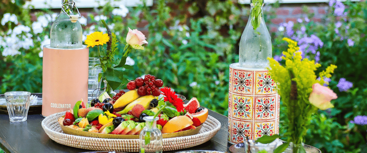 Summer Weddings – How to Keep Your Drinks Cool and Stylish